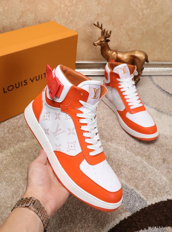 ルイヴィトン靴背面デザイン